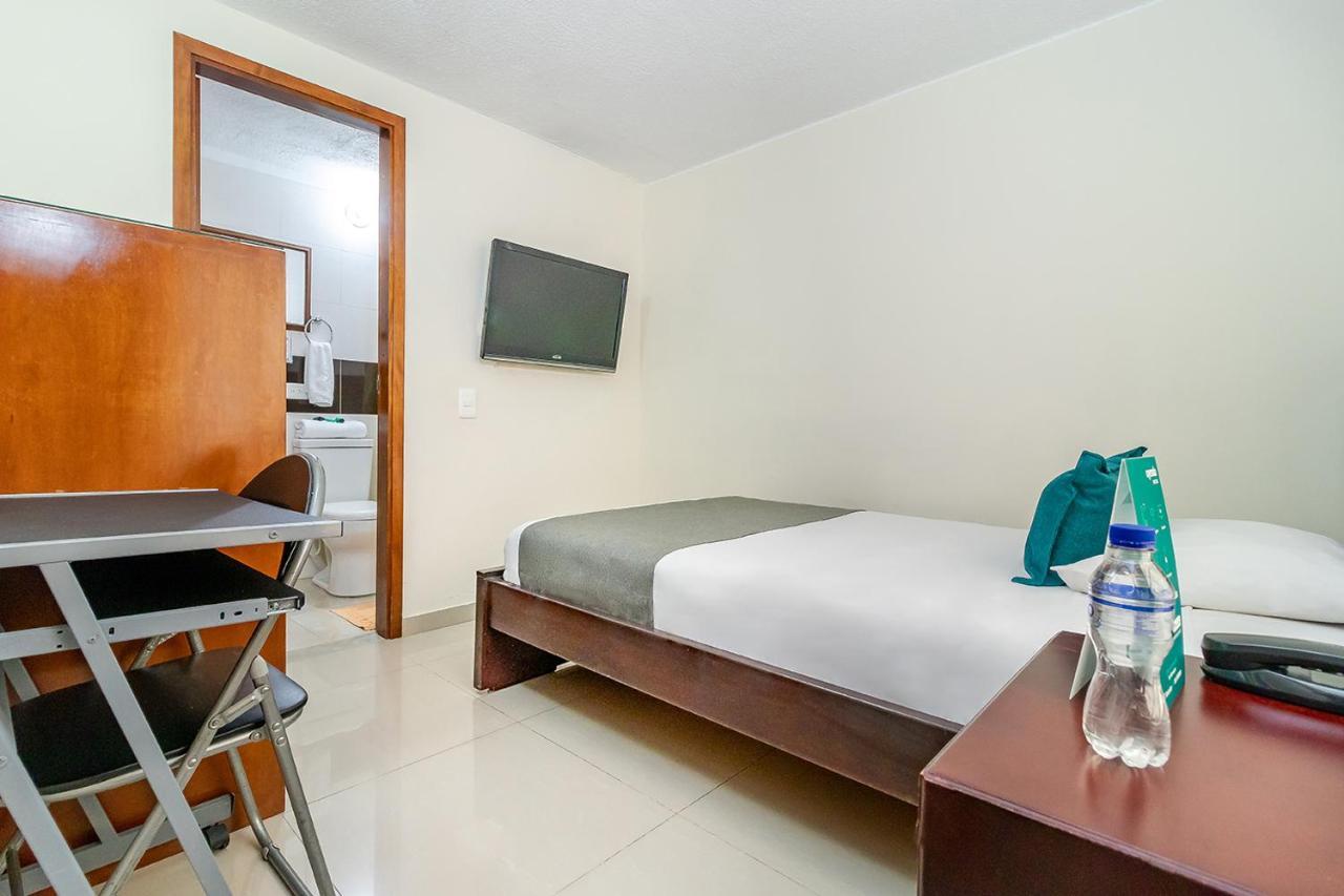 Hotel Nabusimake Modelia Богота Экстерьер фото