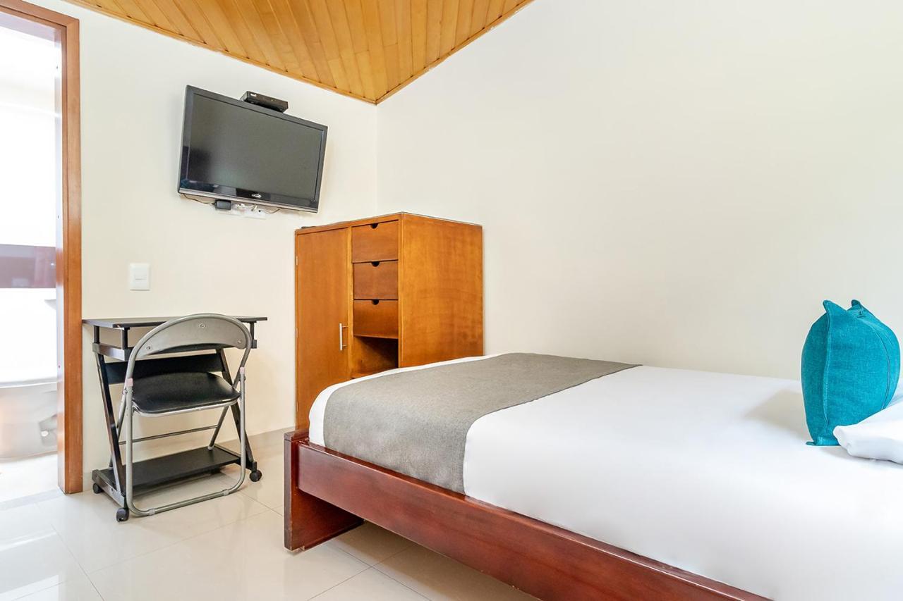 Hotel Nabusimake Modelia Богота Экстерьер фото