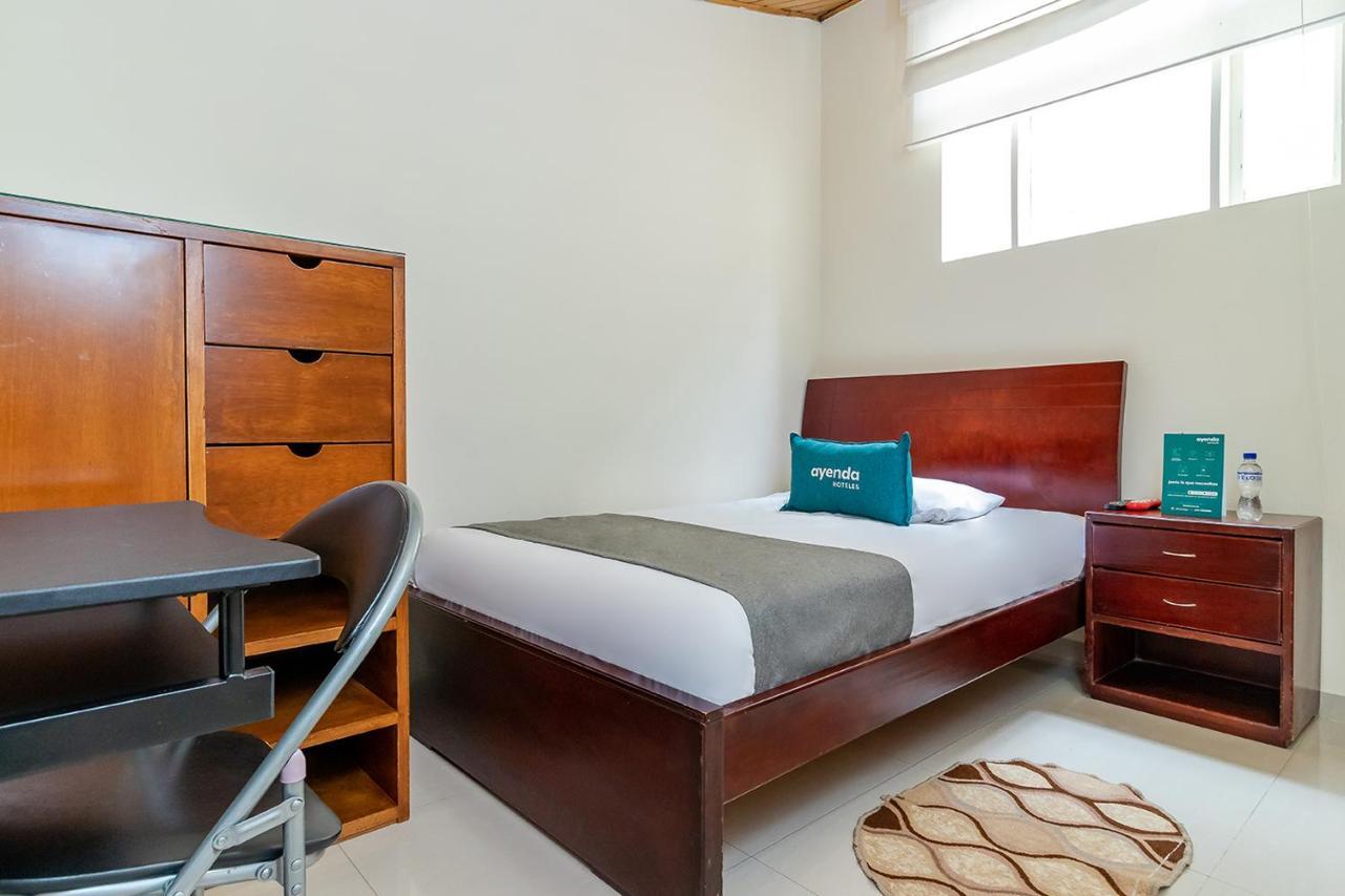 Hotel Nabusimake Modelia Богота Экстерьер фото
