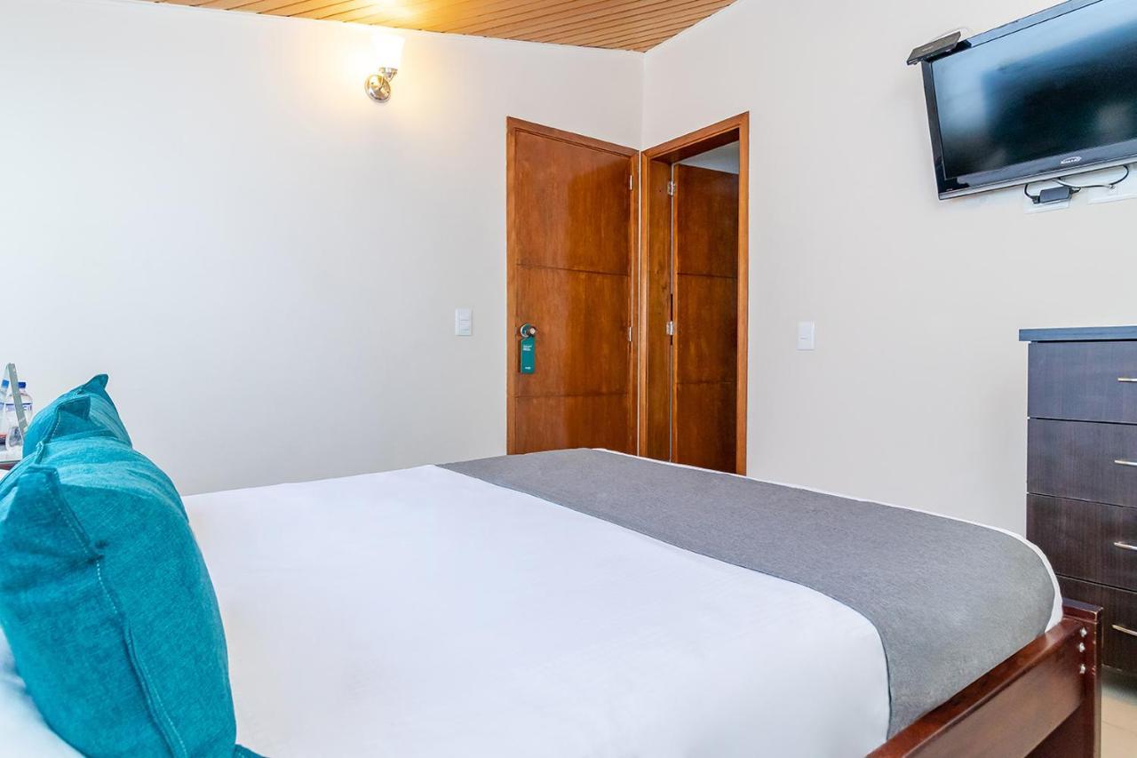 Hotel Nabusimake Modelia Богота Экстерьер фото